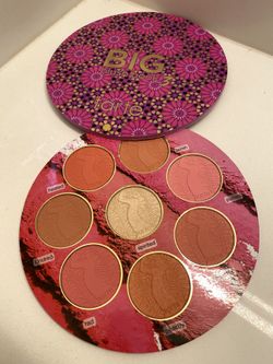 Tarte blushes