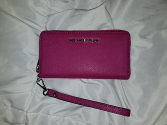 Michael Kors clutch