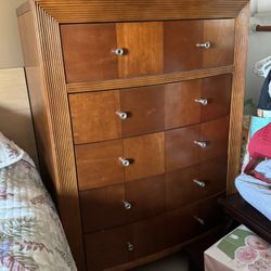 Wooden Drawer Chest 