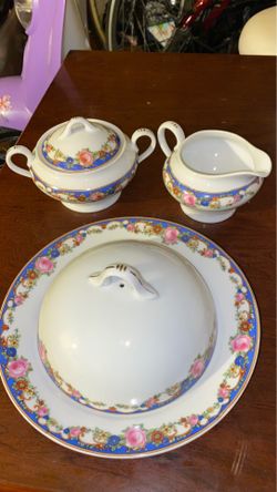 Beautiful original Bloch & co Eichwald 3 piece fine china