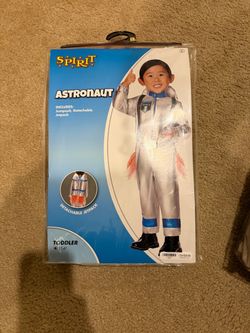 Spirit Halloween Astronaut costume