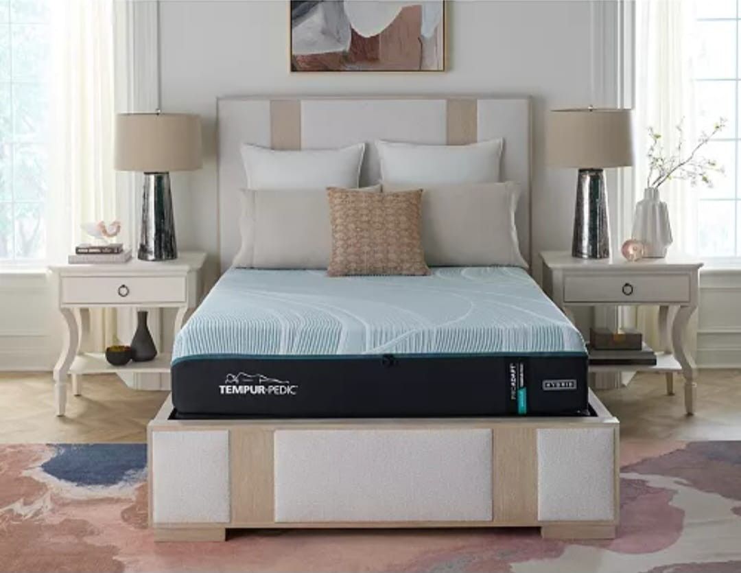Brand New Mattress Queen Size Tempur-pedic Proadapt Medium Hybrid 2.0