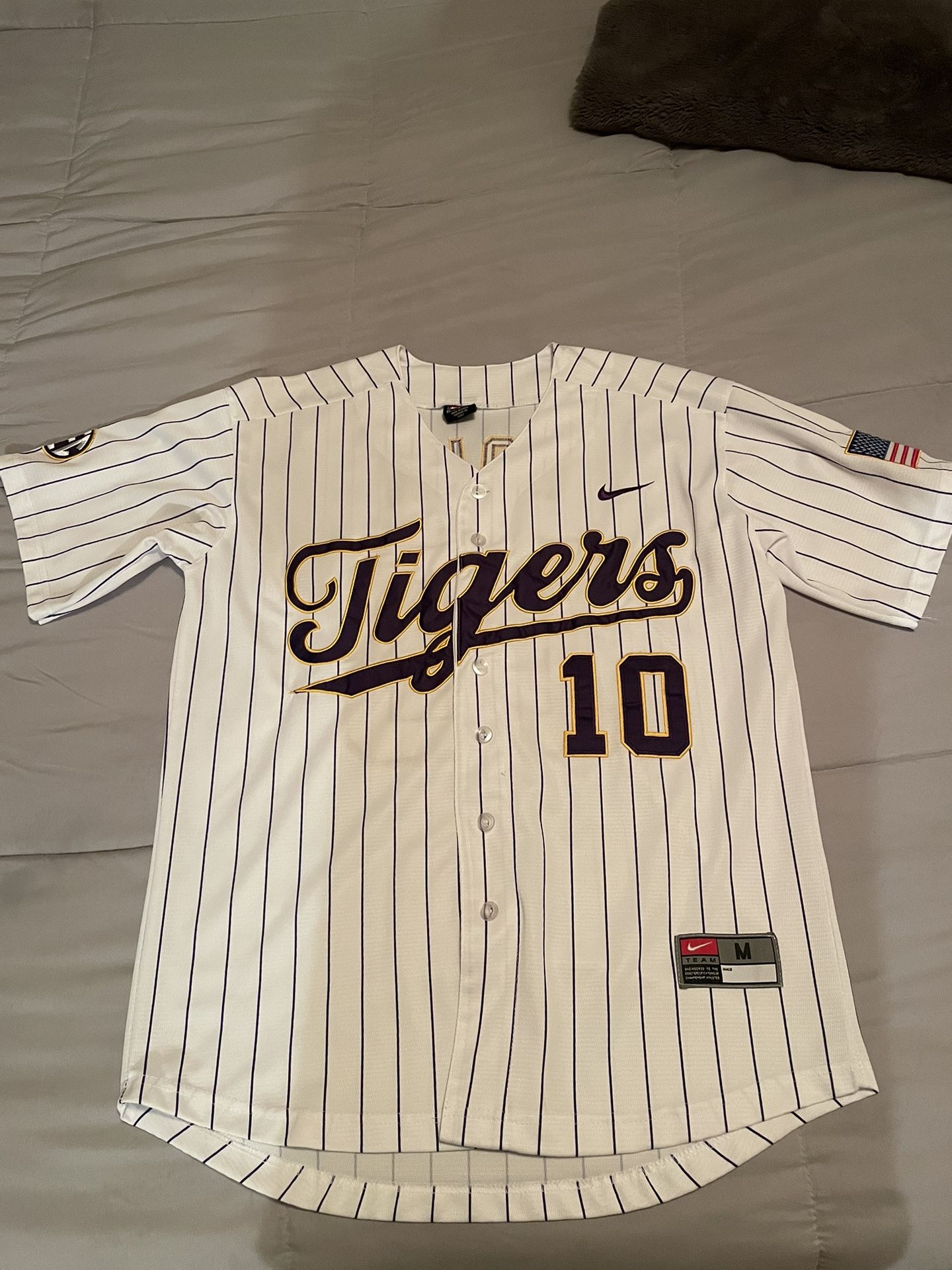 LSU Baseball Jersey - Aaron Nola - Size Medium for Sale in Slidell, LA -  OfferUp
