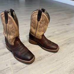 Mens Double -H  Western Boots,  Botas Vaqueras Casi Nuevas. 