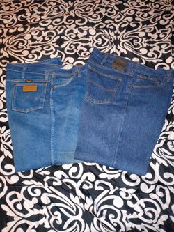 WRANGLER AND LEE JEANS