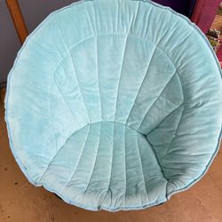 Round Chair 