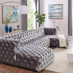 Sectional In Stock For Immediate Delivery 