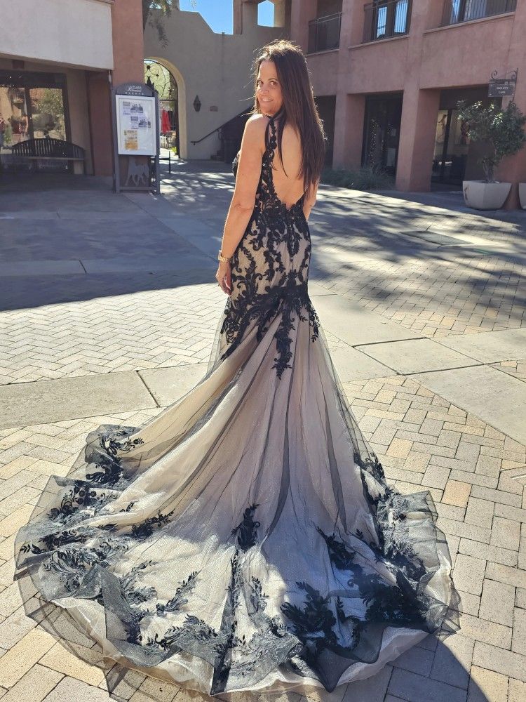 dress with black lace overlay Sleeveless Maxi - Women's Event Dresses 24.0 Hips Hello Gorgeous Lace Overlay Dress: