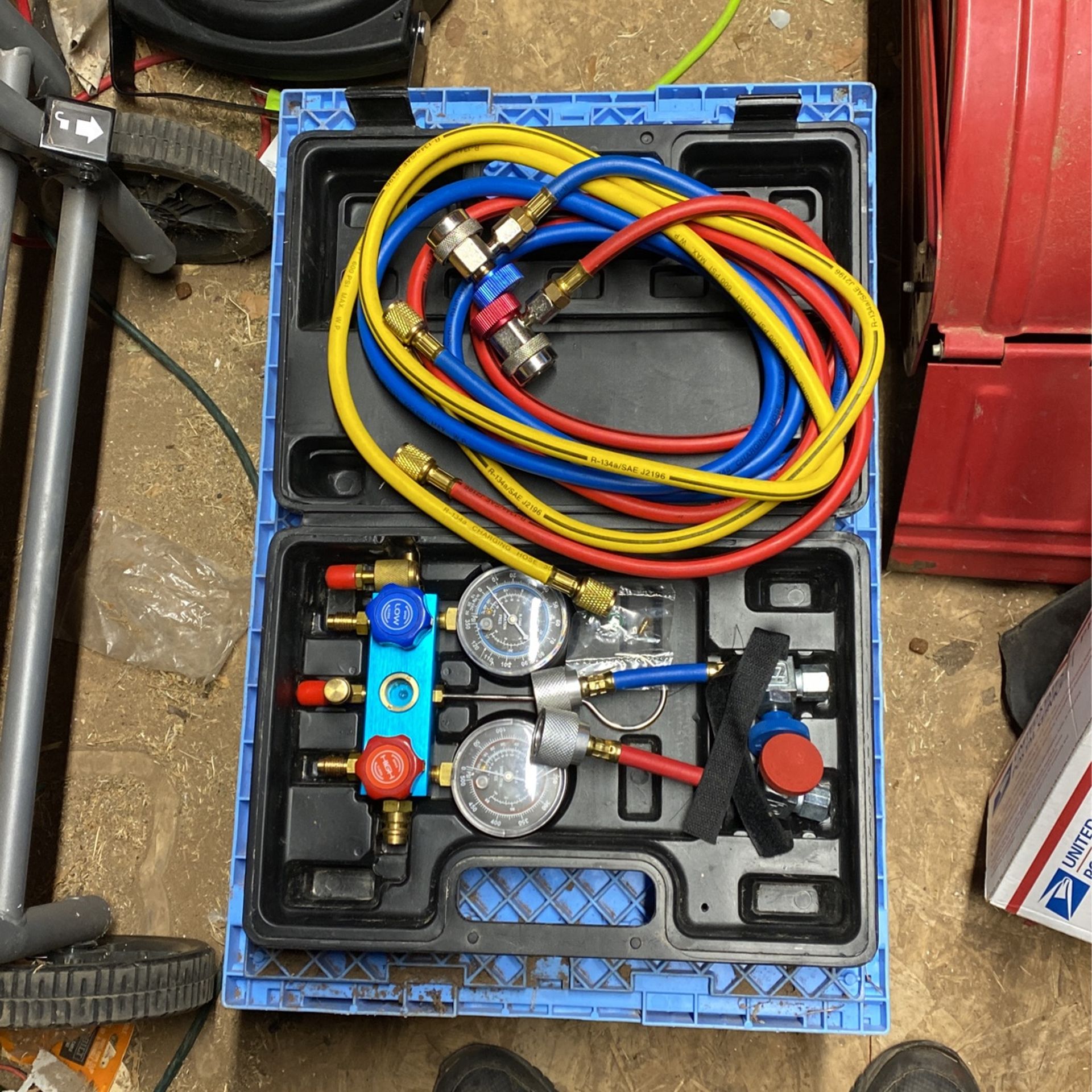 A/C Hose And Guage Kit