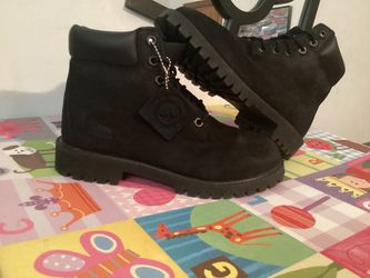 Timberlands Size 4 Like New