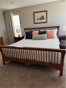 King Size Mission Style bedroom set