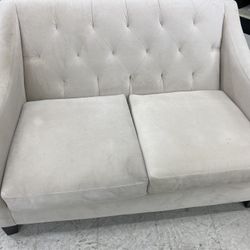 Livingroom Set/ Better By Design!