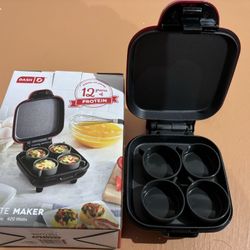 DASH Deluxe Sous Vide Style Egg Bite Maker with Silicone Molds for Breakfast Sandwiches