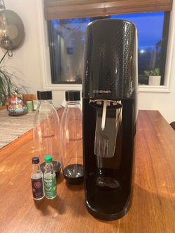SodaStream Sparkling Water Maker Black
