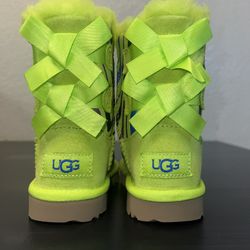 UGG Australia Toddler Bailey Bow II Galactic Print Boots Size 7