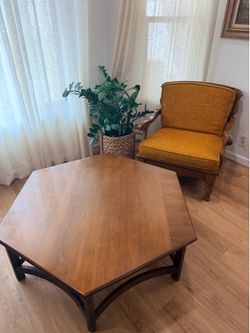 Mcm lane hexagon table and chair