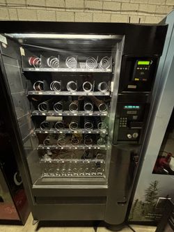 AP 933 Snack Vending Machine – Fully Working