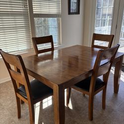 Extendable 5 piece dining table set