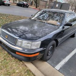 1994 Lexus LS 400