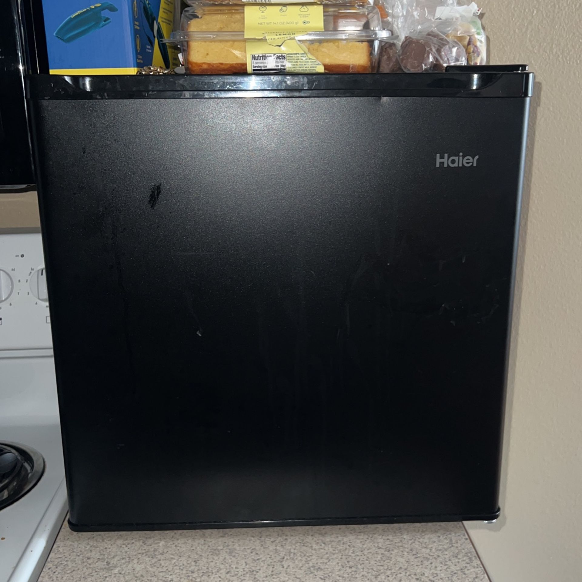 Mini fridge