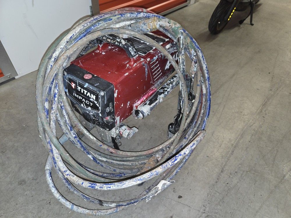 Titan 440 With Contactor Gun - Only Used 1 Summer - Great Condition OBO