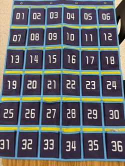 Classroom Numbered Pocket Hanging Chart