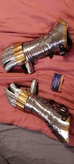 Midevil Stainless Steel Gloves Great Father's Day Gift