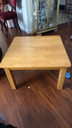 Ecr toddler table
