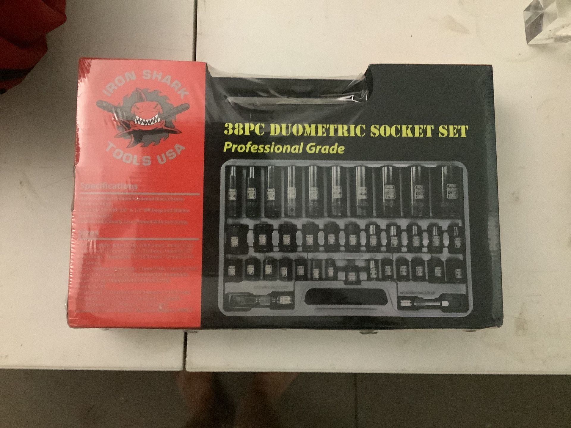 NIB Iron Shark Tools USA 38 Piece Duometric Socket Set Professional Grade