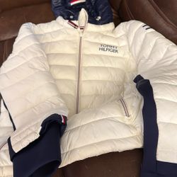 Tommy Hilfiger Jacket - Size M