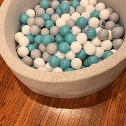 Kids Ball Pit