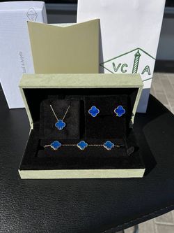 18k yellow gold Van cleef style Blue Agate clover shape stone bracelet necklace earrings set