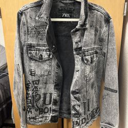 Zara Jeans Jacket Size Small