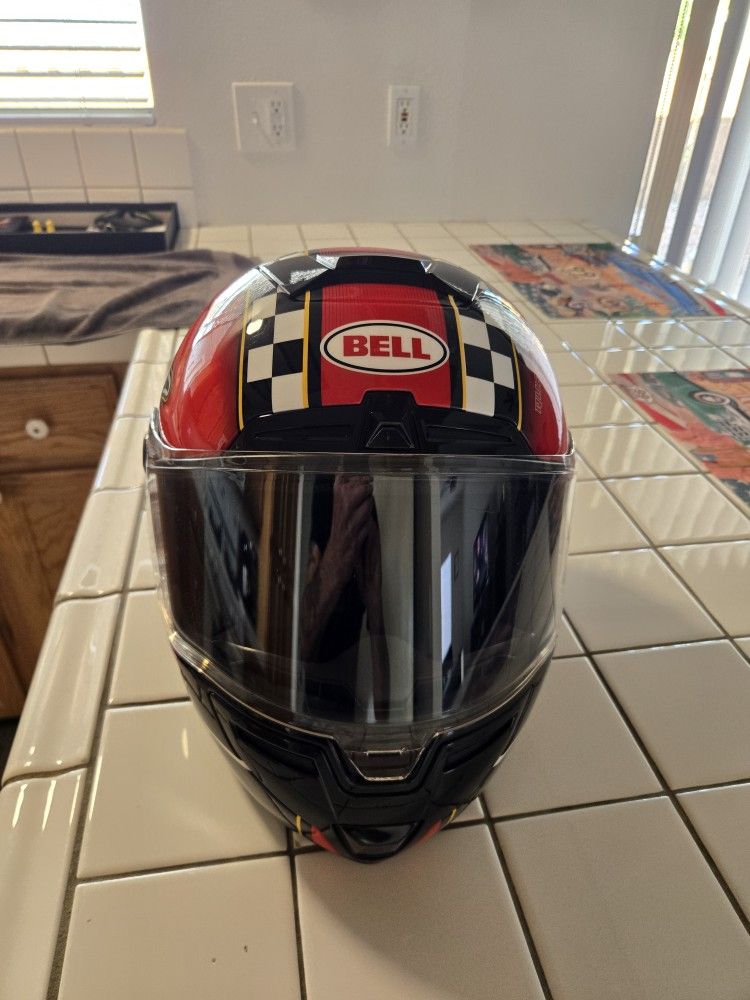 Bell Isle Of Man SRT Helmet