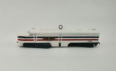 Hallmark Keepsake Series Ornament 2007 Lionel Trains #12 - Freedom Train Locomotive