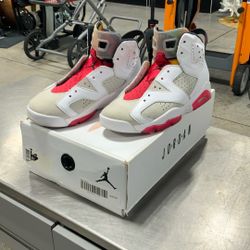 Jordan Retro 6 Hare Men’s Size 8.5