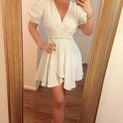 White Puffy Sleeve Dress