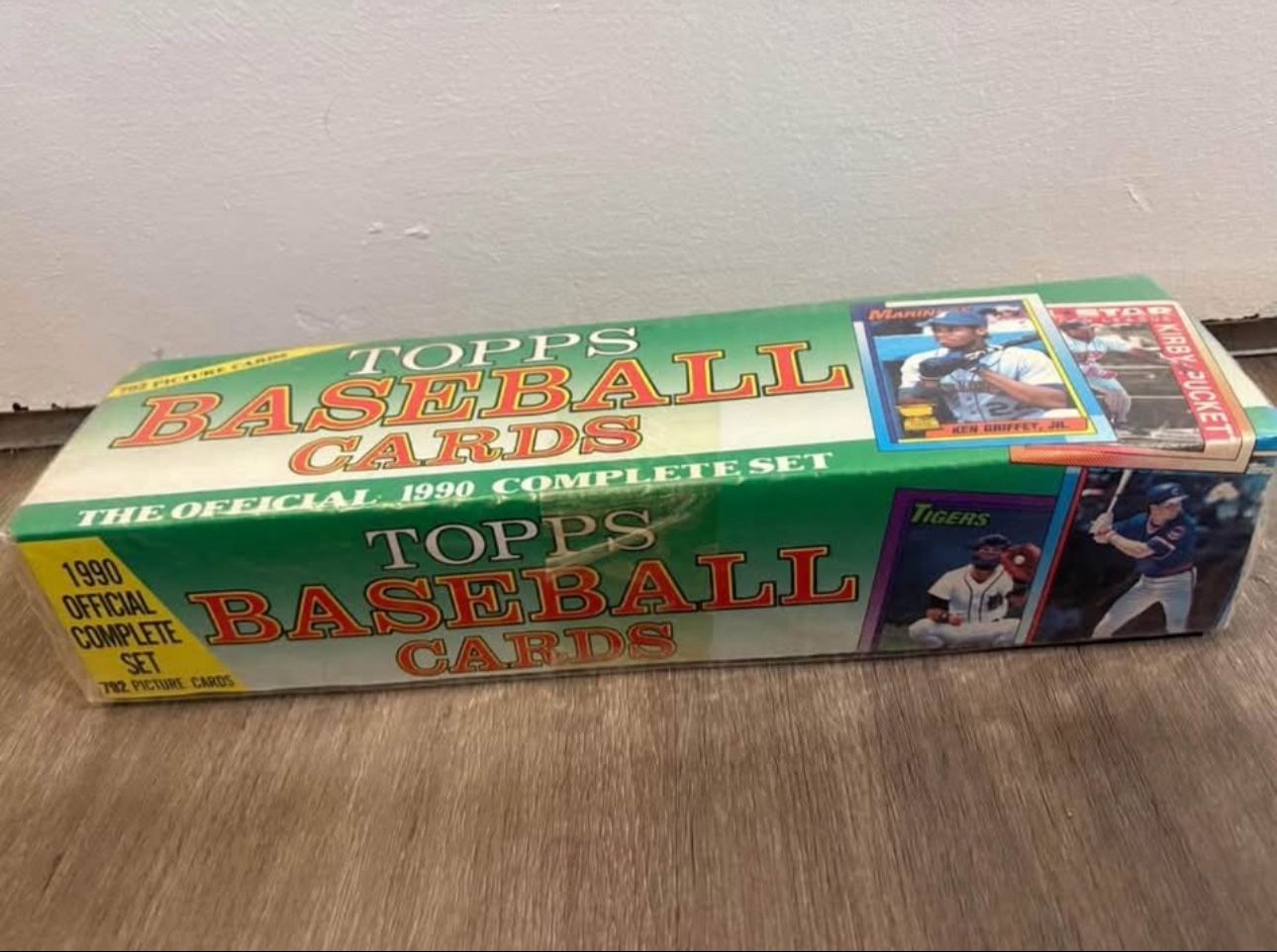 Topps Baseball Cards