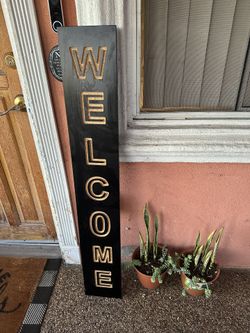 Front Door Welcome Sign