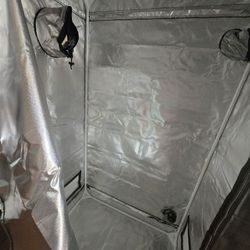 Grow Tent
