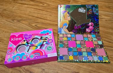 2 Sets of Makeup for Girls - Klee Makeup Kit and Alice in Wonderland Palette