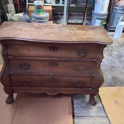 Antique oak chest