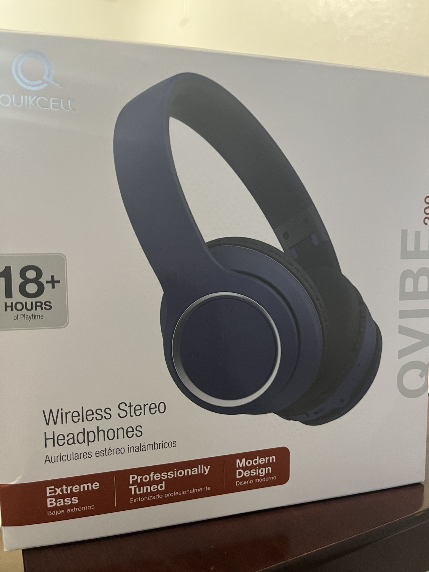 Wireless Stereo Headphones