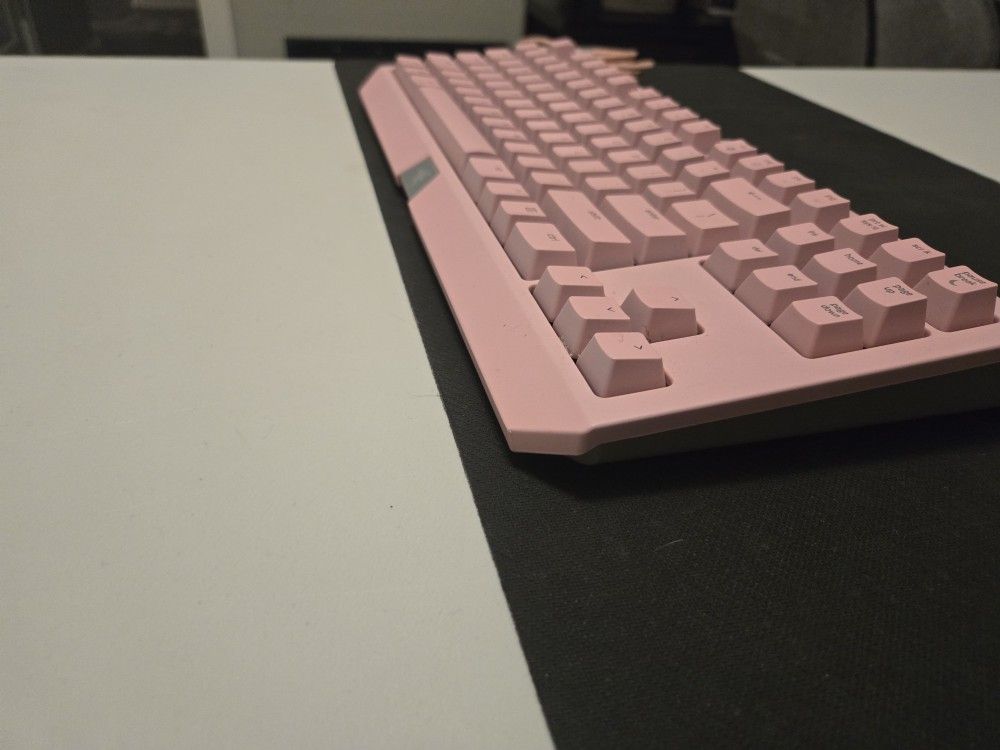 Razer BlackWidow TE Chroma Gaming Keyboard