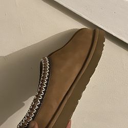 Uggs Tasman Slippers 