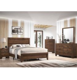 4- Pc Bedroom set Dresser,Mirror Nightstand (1) Queen size bed frame Not including Mattress and Box Sp