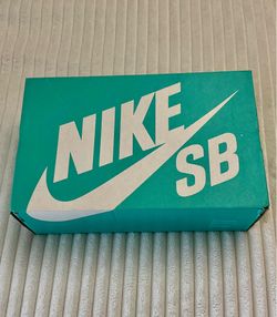 NIKE SB CHRON 2