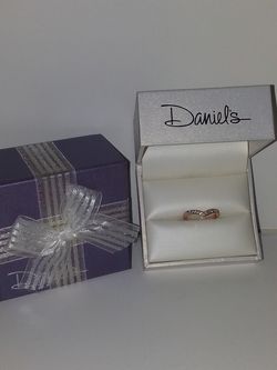 *~♥NeW DiAmOnD RiNg♥~*