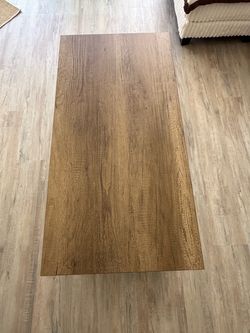 Coffee table with extra storage and expandable table