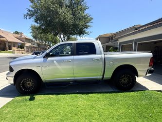 2009 Dodge Ram 1500 SLT Big Horn Crew Cab